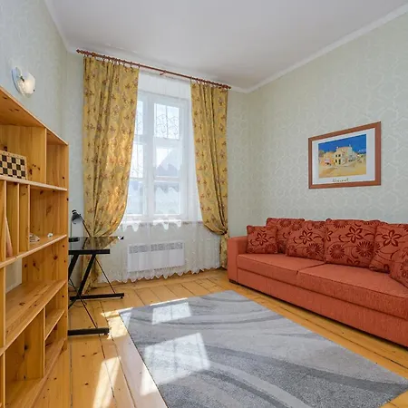 Silent Old Town Apartman *